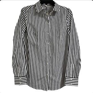 EXPRESS Ultimate Essentials Fitted Shirt Black and White Striped Size M NWT